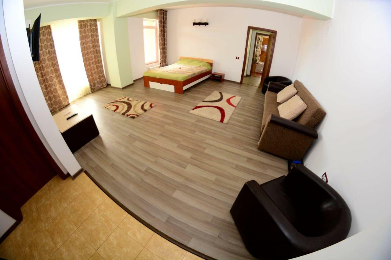 David Aprilia Apartment Navodari Ngoại thất bức ảnh
